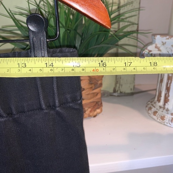 Soft Surroundings Stretch Gray Denim Pull On Cropped Jeans Size M Petite - Picture 4 of 6